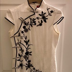 Authentic, Chinese dress.